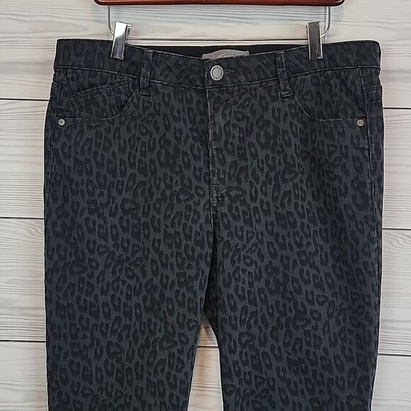 Wit & Wisdom leopard print slim fit ankle pants Women's Size 12 - Picture 3 of 13